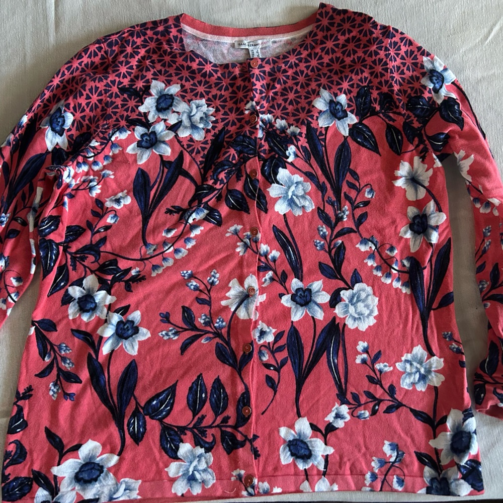 Isaac Mizrahi Pink and Navy Patterned Top